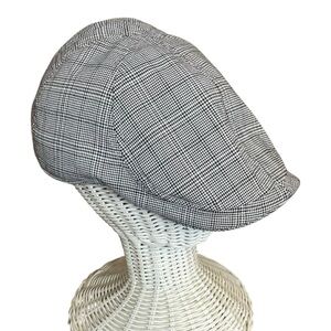 Signature woman’s plaid Scottish golf hat